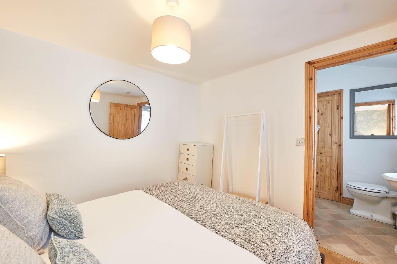 Host & Stay - Little Treasure Whitby Ngoại thất bức ảnh